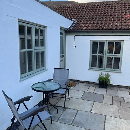 Mews Cottage Warminster Exterior photo