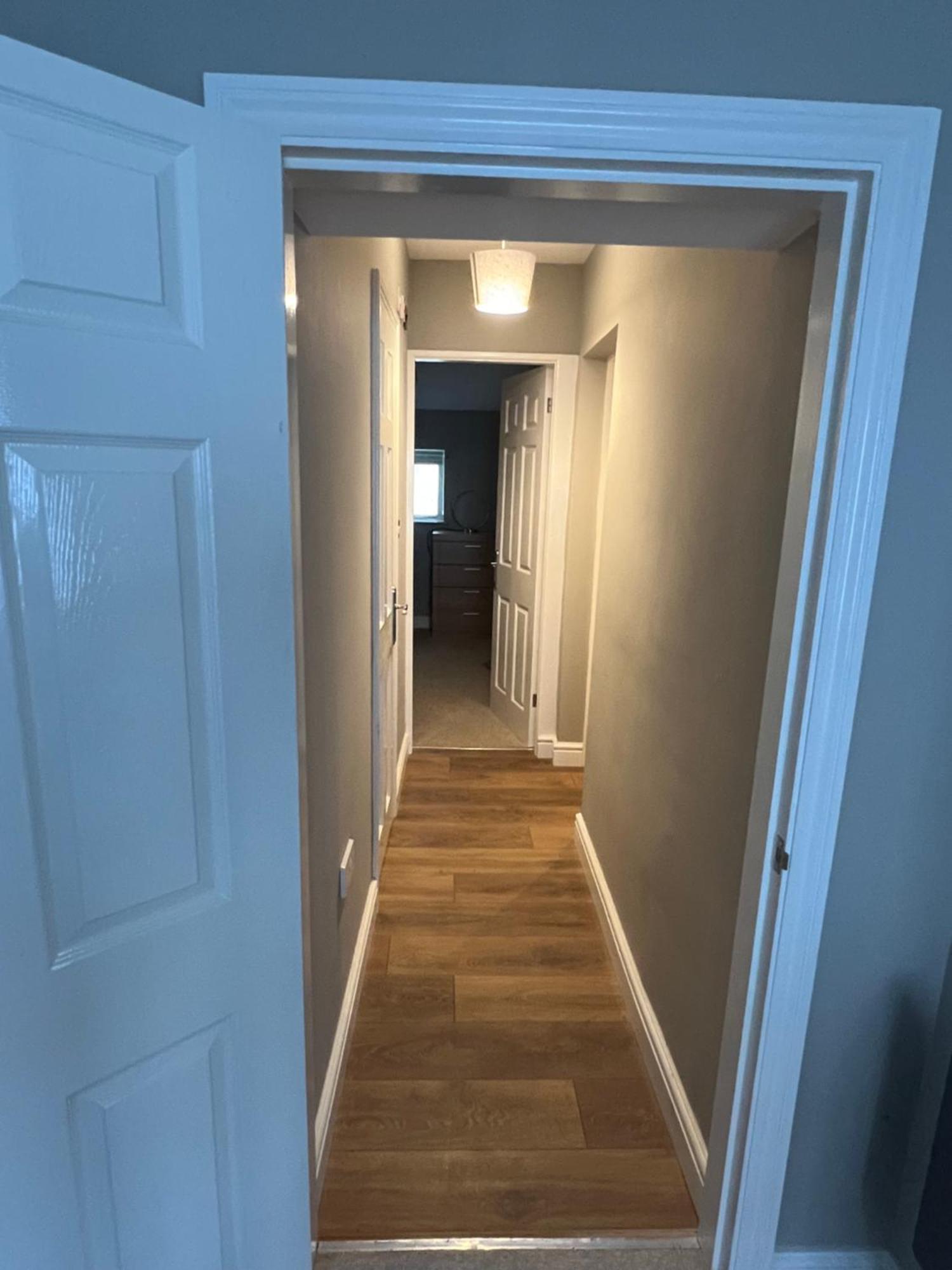 Mews Apartment *